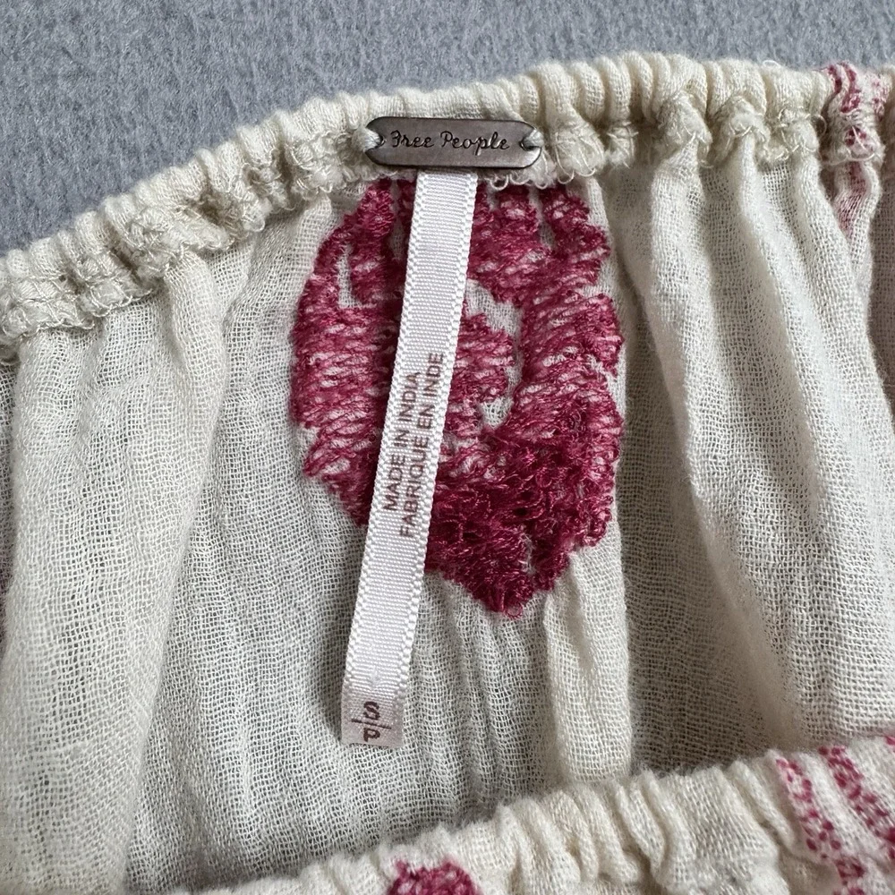 Free People Pukka Tee Womens Small Cream‎ Pink Boho Embroidered Peasant Top